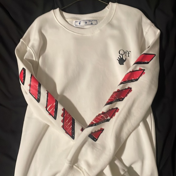 Got this 2years ago or so and wore it like 3 times still has ever tag on it. - Picture 2 of 5